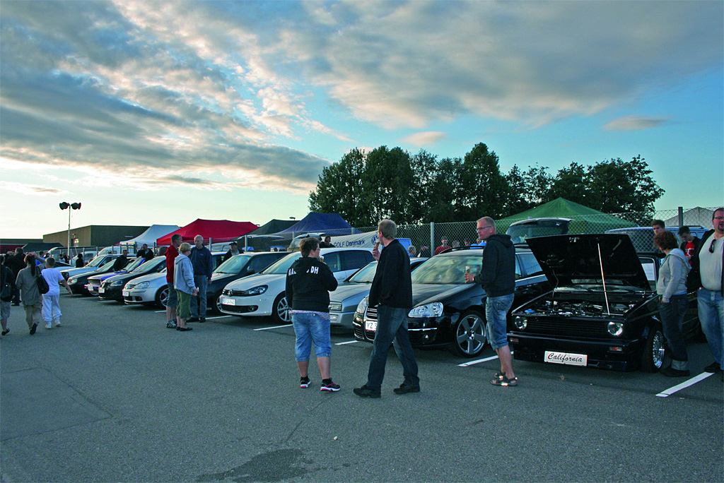 Medlemmer af Club Golf Danmark præsenterer en bred vifte af medlemmernes spændende biler ved Tvilum Rally Show